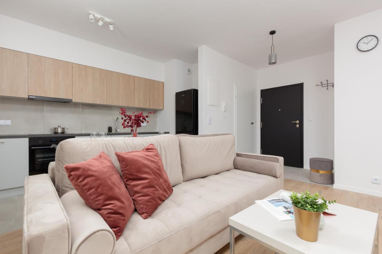 Stacja Wola Apartment Guminska By Noclegi Renters 바르샤바 외부 사진