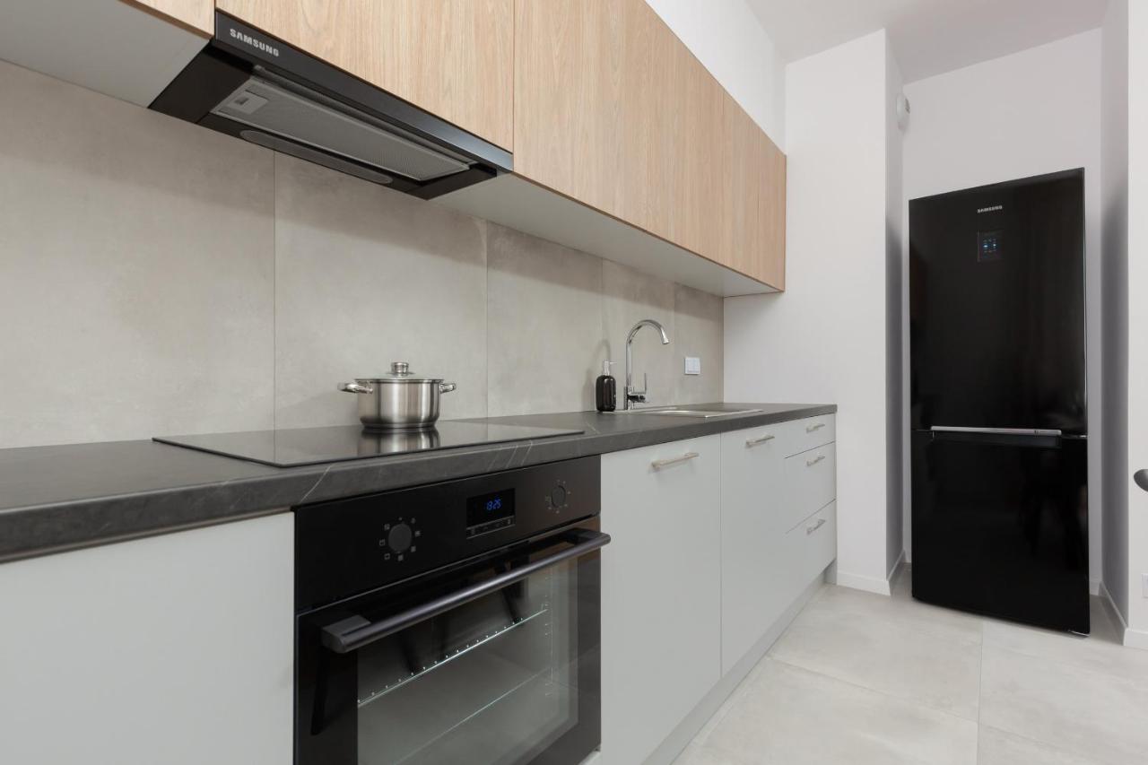 Stacja Wola Apartment Guminska By Noclegi Renters 바르샤바 외부 사진