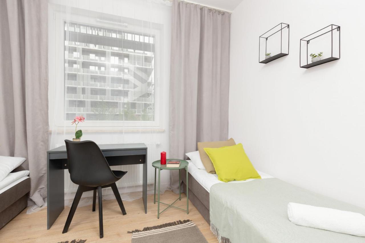 Stacja Wola Apartment Guminska By Noclegi Renters 바르샤바 외부 사진